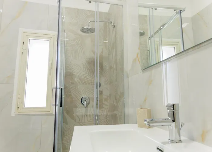 Beautiful 38 4* Naples