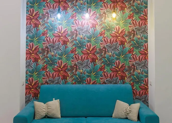 Beautiful 38 4* Naples