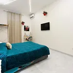בית הארחה Beautiful 38 4*