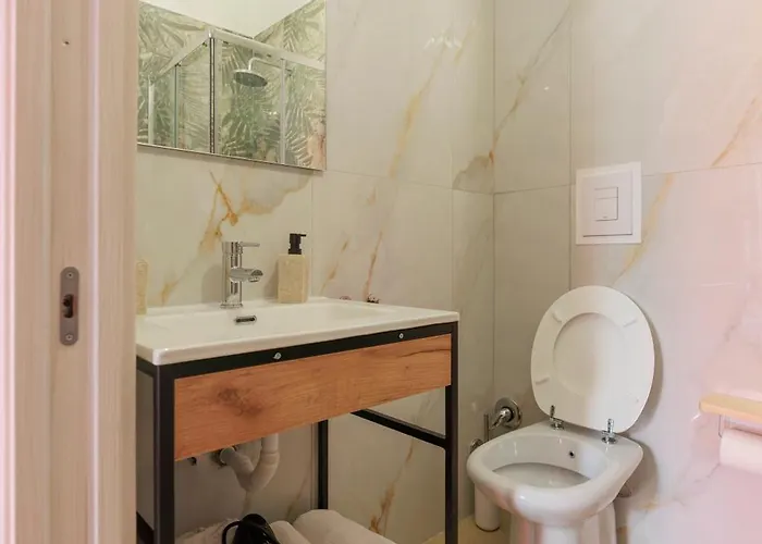 ゲストハウス Beautiful 38 4*